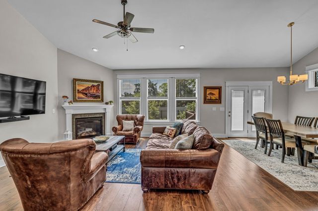 219 Caroline Way, Mount Juliet, TN 37122