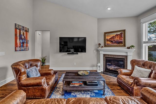 219 Caroline Way, Mount Juliet, TN 37122