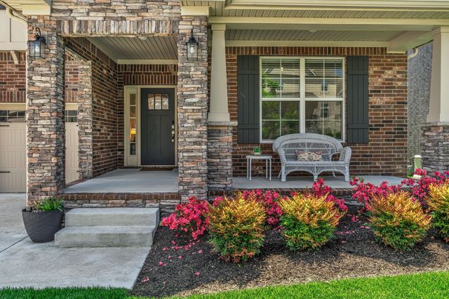 219 Caroline Way, Mount Juliet, TN 37122