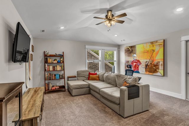 219 Caroline Way, Mount Juliet, TN 37122