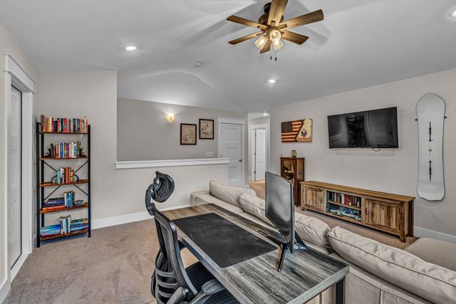 219 Caroline Way, Mount Juliet, TN 37122