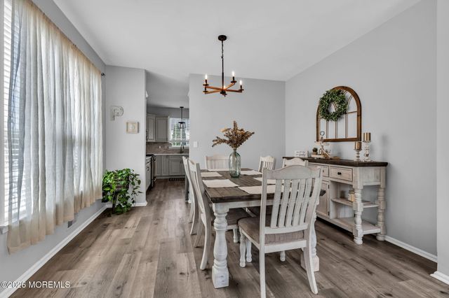 12 Lancaster Way, Jackson, NJ 08527