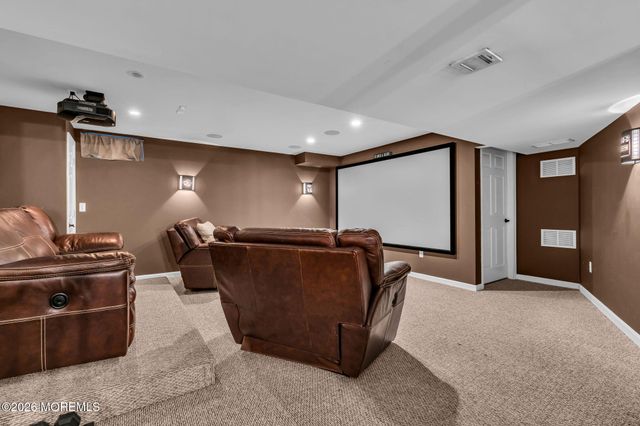 12 Lancaster Way, Jackson, NJ 08527