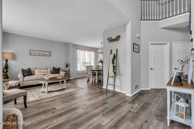 12 Lancaster Way, Jackson, NJ 08527