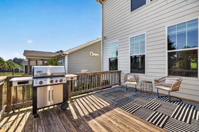 141 Acorn Crossing Road, Holly Springs, NC 27540