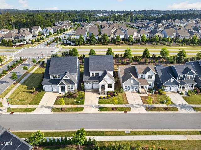 141 Acorn Crossing Road, Holly Springs, NC 27540
