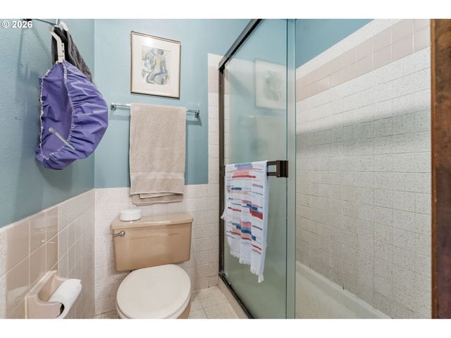 11895 Se KNEE Ct, Happy Valley, OR 97086