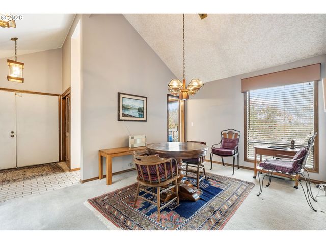 11895 Se KNEE Ct, Happy Valley, OR 97086