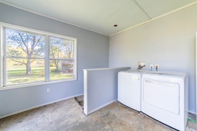 17 E 900 N, Chesterton, IN 46304