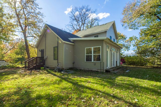 17 E 900 N, Chesterton, IN 46304