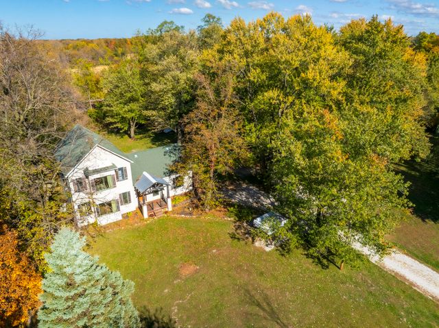 17 E 900 N, Chesterton, IN 46304