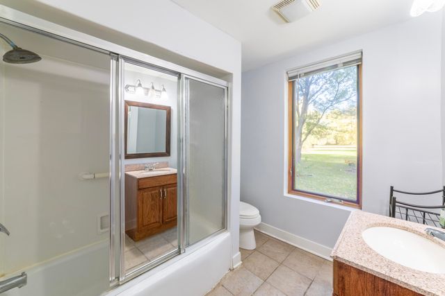 17 E 900 N, Chesterton, IN 46304