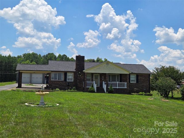 541 Old Nc 277 Road, Bessemer City, NC 28016