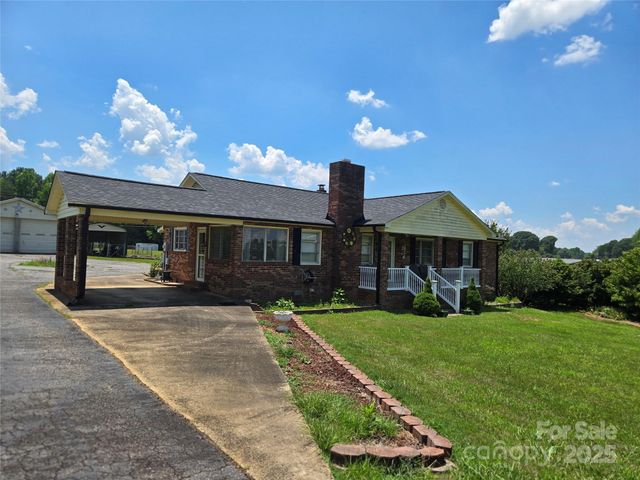 541 Old Nc 277 Road, Bessemer City, NC 28016