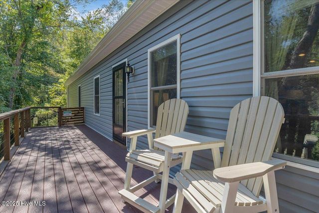 3412 Waccamaw Shores Road, Lake Waccamaw, NC 28450