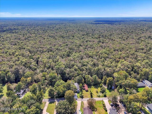 3412 Waccamaw Shores Road, Lake Waccamaw, NC 28450