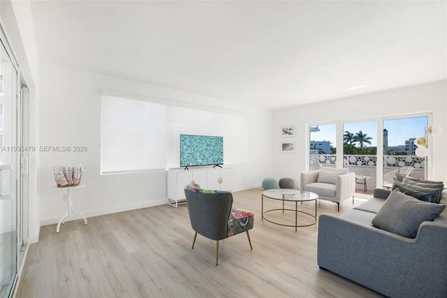 9881 E Bay Harbor Dr 401, Bay Harbor Islands, FL 33154