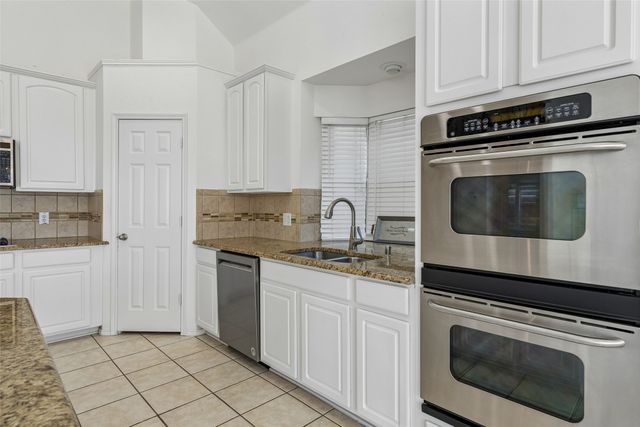 11821 Stephenville Drive, Frisco, TX 75035