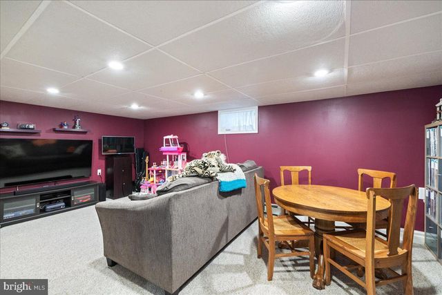 133 ELM DR, Lansdale, PA 19446