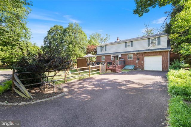 133 ELM DR, Lansdale, PA 19446