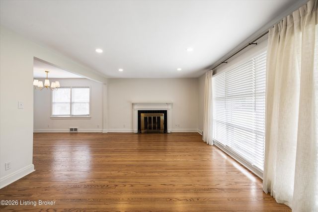 215 Biltmore Rd, Louisville, KY 40207