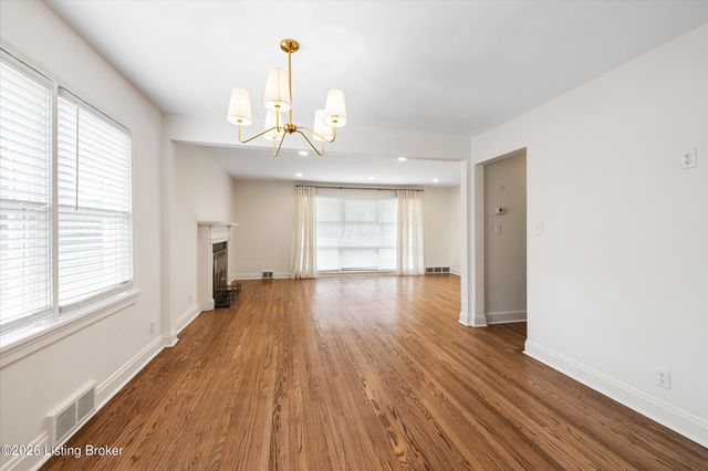 215 Biltmore Rd, Louisville, KY 40207