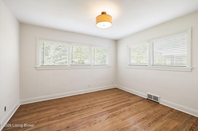 215 Biltmore Rd, Louisville, KY 40207