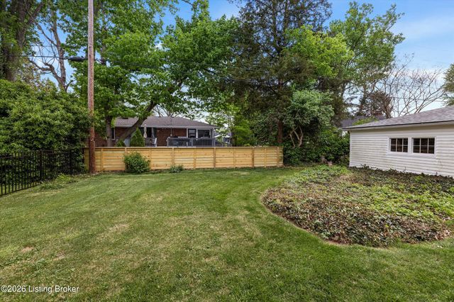 215 Biltmore Rd, Louisville, KY 40207