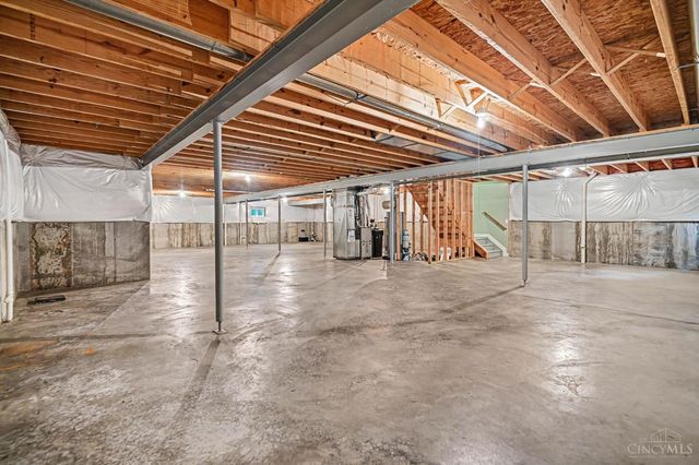 9309 Bennington Way, Clearcreek Twp., OH 45458