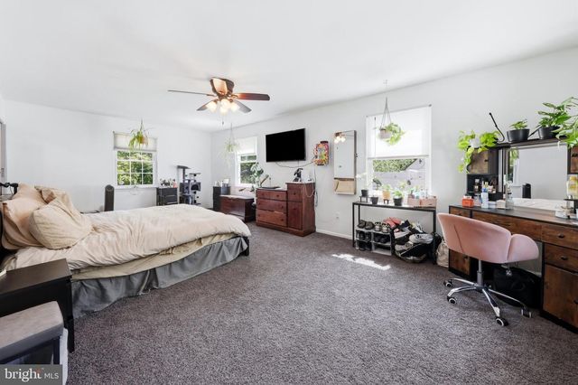 36 BRANDYWINE DR, Berlin, NJ 08009