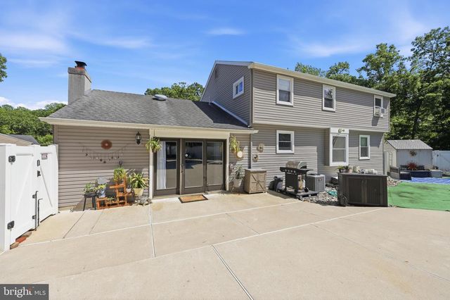 36 BRANDYWINE DR, Berlin, NJ 08009