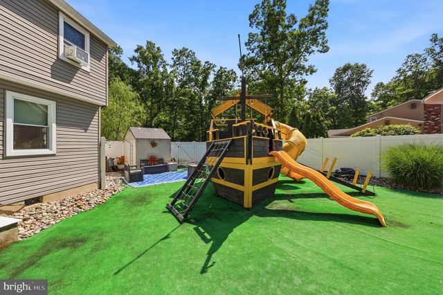 36 BRANDYWINE DR, Berlin, NJ 08009