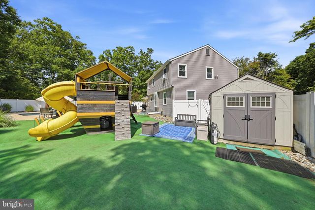 36 BRANDYWINE DR, Berlin, NJ 08009