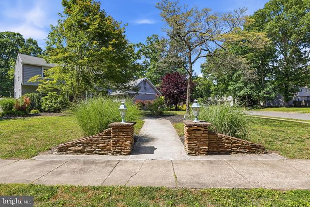 36 BRANDYWINE DR, Berlin, NJ 08009