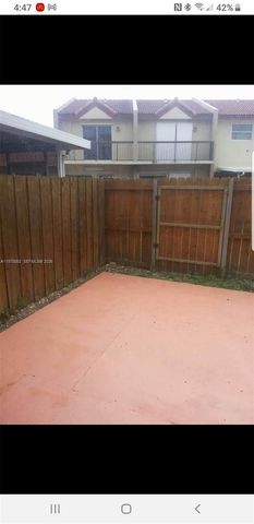 6435 SW 130th Ave 305, Miami, FL 33183