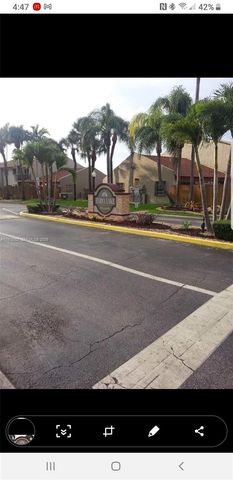 6435 SW 130th Ave 305, Miami, FL 33183