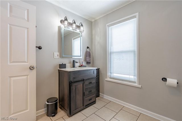 702 Griffith Avenue SW, Massillon, OH 44647