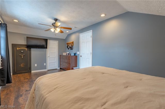 702 Griffith Avenue SW, Massillon, OH 44647