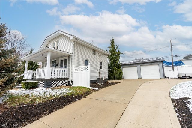 702 Griffith Avenue SW, Massillon, OH 44647