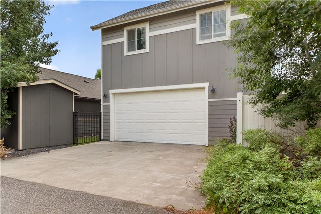 1906 Front Street, Billings, MT 59101