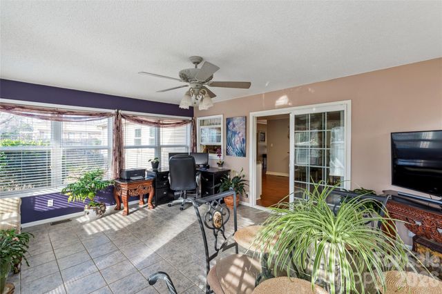 2501 Castlewood Drive, Gastonia, NC 28056