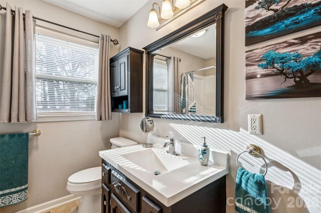 2501 Castlewood Drive, Gastonia, NC 28056