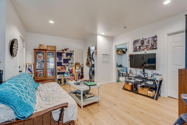 403 Wilson Avenue, Johnson City, TN 37604