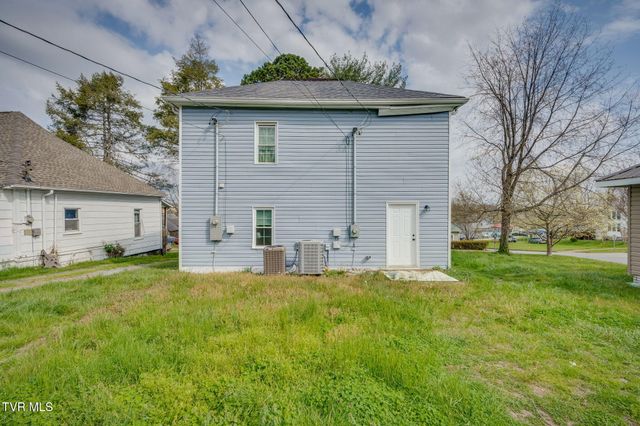 403 Wilson Avenue, Johnson City, TN 37604