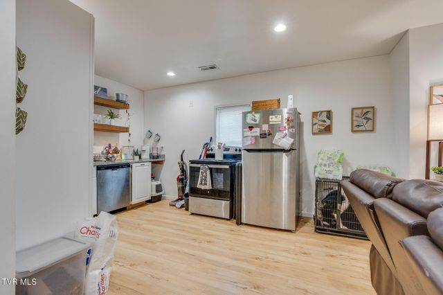 403 Wilson Avenue, Johnson City, TN 37604