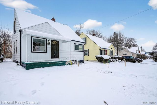 594 E Mansfield Avenue, Pontiac, MI 48340