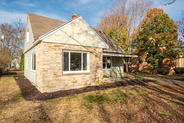 1912 Hoover Avenue, Eau Claire, WI 54701