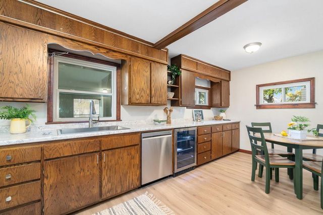 1912 Hoover Avenue, Eau Claire, WI 54701