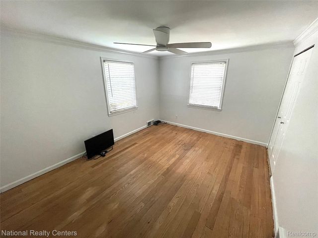 1704 Graefield Road, Birmingham, MI 48009