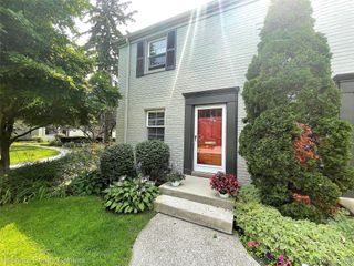 1704 Graefield Road, Birmingham, MI 48009